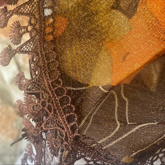 Retro style neck scarf in earth tones - Picture 3 of 3